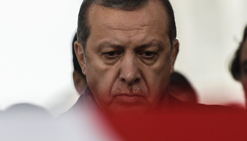 اردوغان لـ”دياب”: تركيا إلى جانب لبنان الشقيق والصديق