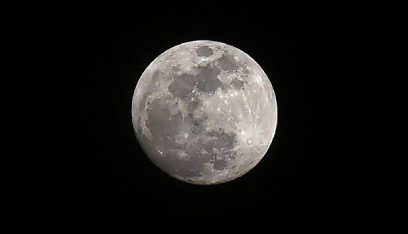 الليلة.. القمر سيختفي من سماء العالم!