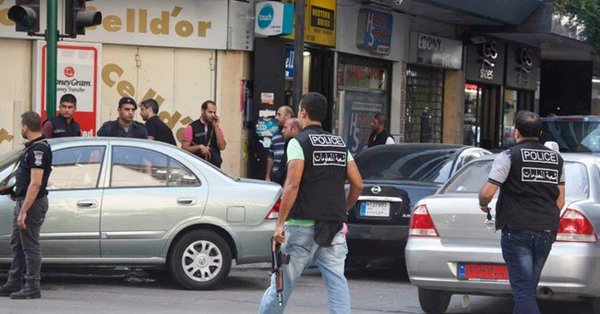 توقيف أب وابنه بتهمة ترويج المخدرات في مدينة النبطية وجوارها