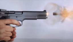قَتَله عمّه… والسبب تهريب أشخاص خلسة