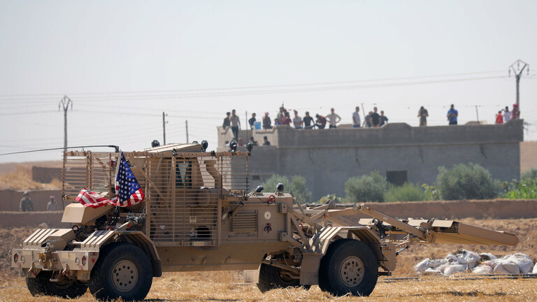 القوات الأميركية تغادر أكبر قواعدها شمال سوريا