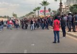 جريحان في اشكال بين الجيش ومحتجين عند مدخل صيدا الشمالي واعادة فتح الطريق