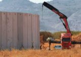 جيش الإحتلال الإسرائيلي يستكمل العمل بالجدار الإسمنتي في نقطة التحفظ قرب الوزاني