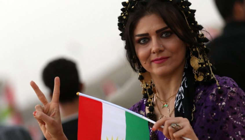 الغارديان: المقاتلات الكرديات يجدن أنفسهن رهينات مجدداً