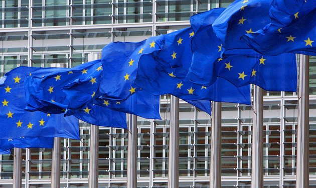 الاتحاد الأوروبي يقترب من قرار بشأن عزل روسيا عن نظام سويفت