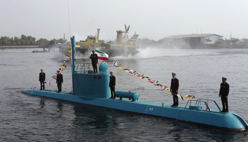 إيران: سنرد على استهداف سفينتنا بالبحر الأحمر ونتهم أميركا وإسرائيل