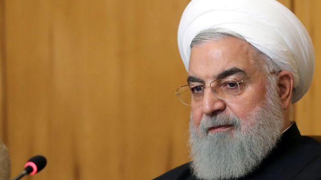 روحاني: التلقيح ضد “كورونا” سيبدأ في إيران الشهر المقبل