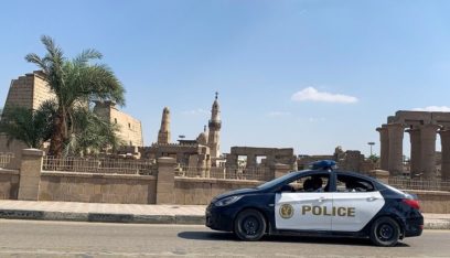 هجوم على مركز للشرطة في مصر وأنباء عن قتلى