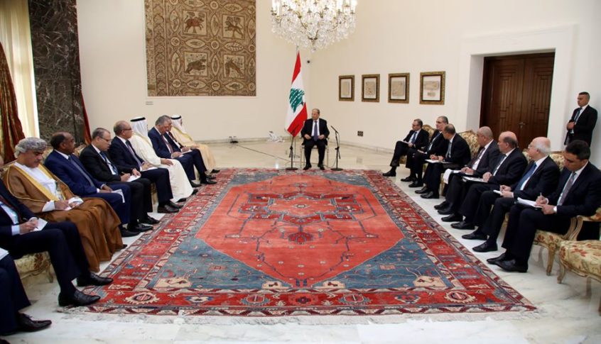 الرئيس عون عرض لسفراء الدول العربية المقيمين في لبنان الأوضاع الراهنة والتطورات الأخيرة