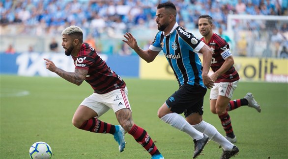 الدوري البرازيلي: فلامنغو بعشرة لاعبين يفوز على غريميو ويعزز صدارته