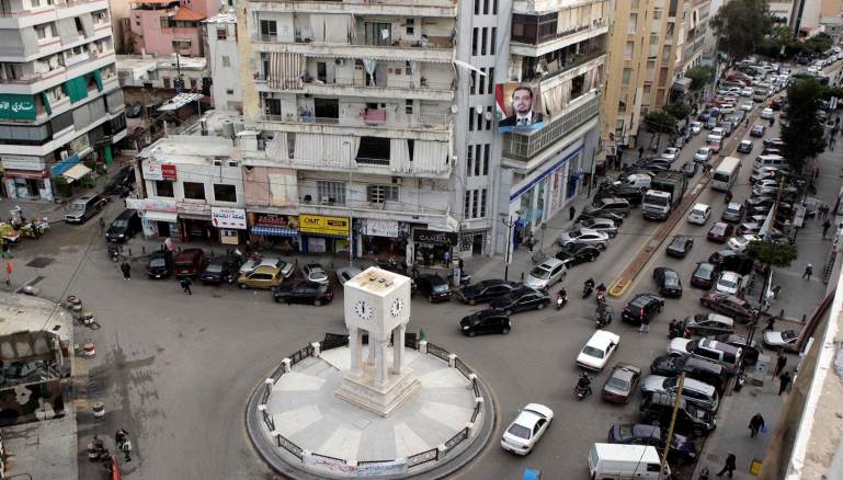 طريق الجديدة في صلب المواجهة  (ندى ايوب-الاخبار)