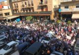 المسيرة الطالبية في جبيل وصلت إلى السراي