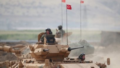 تركيا: إصابة 9 جنود بانفجارين في مقر اللواء مدرع 20 جنوبي البلاد