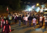 مسيرة شموع جابت شوارع حلبا