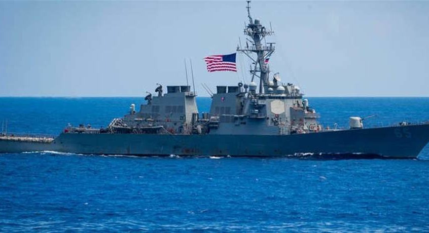 البحرية الأميركية: حاملة الطائرات أبراهام لينكولن عبرت مضيق هرمز