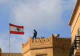 السفارة الأميركية تجدد دعوتها لرعاياها بلبنان تسجيل أسمائهم تحسبا للأزمات