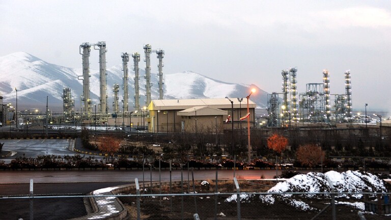 الوكالة الدولية للطاقة الذرية: مخزون إيران من الماء الثقيل تجاوز الحد المسموح به