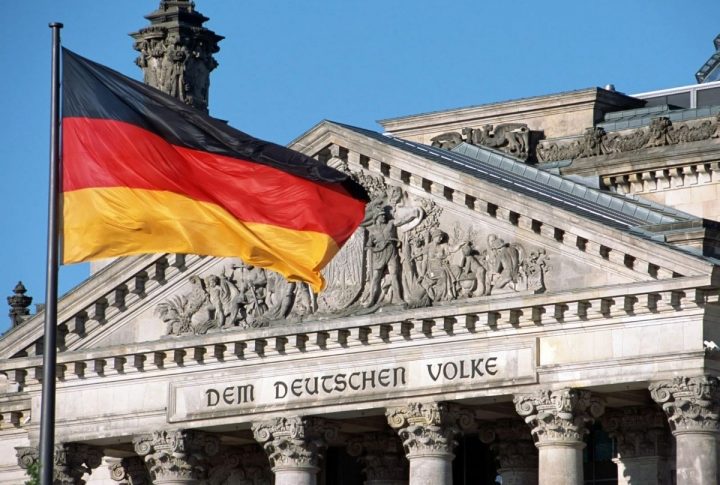 ألمانيا: نأخذ تهديدات بوتين النووية على محمل الجد