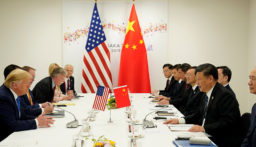 مسؤول أميركي يدعو بكين وموسكو لسيطرة البشر على السلاح النووي