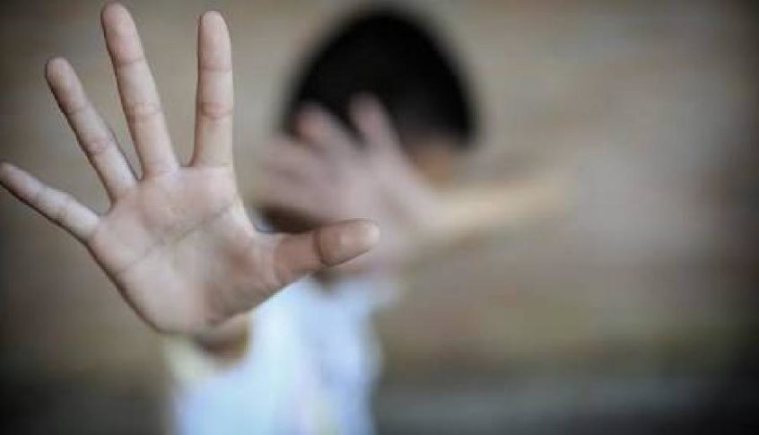 حادثة اعتداء جنسي على طفل تهزّ بلدة رحبة العكارية!