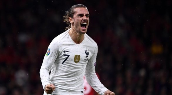 فرنسا تفوز بثنائية في أول مباراة بالإستاد الجديد في ألبانيا