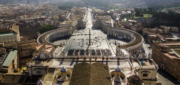الفاتيكان يعلن إغلاق كاتدرائية القديس بطرس وساحته أمام السياح حتى 3 نيسان