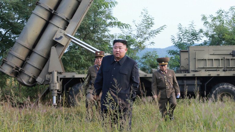 كوريا الشمالية تبني عشرات المواقع لإطلاق الصواريخ العابرة للقارات