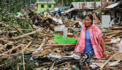 13 قتيلا في الفلبين جراء مرور الإعصار كاموري