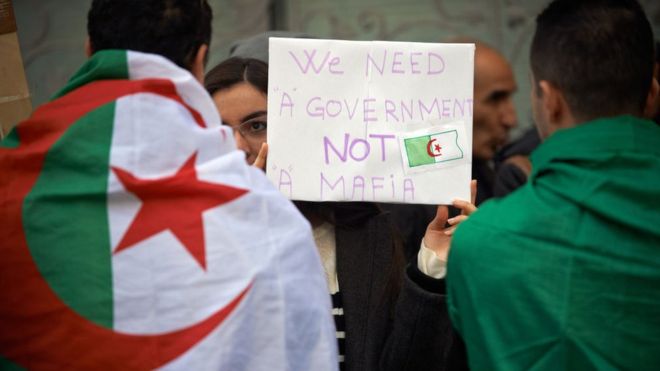 الفايننشال تايمز: غضب في الجزائر من انتخابات لا يريدها أحد