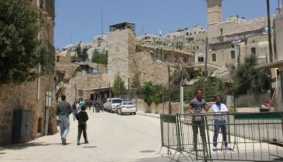 اندلاع مواجهات بين الشبان وقوات إسرائيلية في بلدة بورين جنوب نابلس وبلدة سعير شمال شرق الخليل