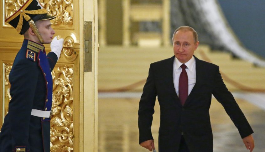 بوتين يصدر مرسوم تشكيل الحكومة الروسية ولافروف وشويغو بقيا في الخارجية والدفاع