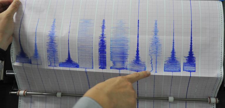 زلزال بقوة 5.1 يضرب إقليم كرمانشاه غربي إيران