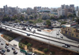 “التحكم المروري”: حركة المرور كثيفة من جسر الكوكودي باتجاه انفاق المطار