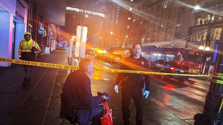 أسوشيتد برس: مقتل شخصين وإصابة 7 بإطلاق نار في حانة بالولايات المتحدة