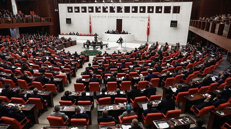 البرلمان التركي يوافق على مذكرة إرسال جنود أتراك إلى ليبيا