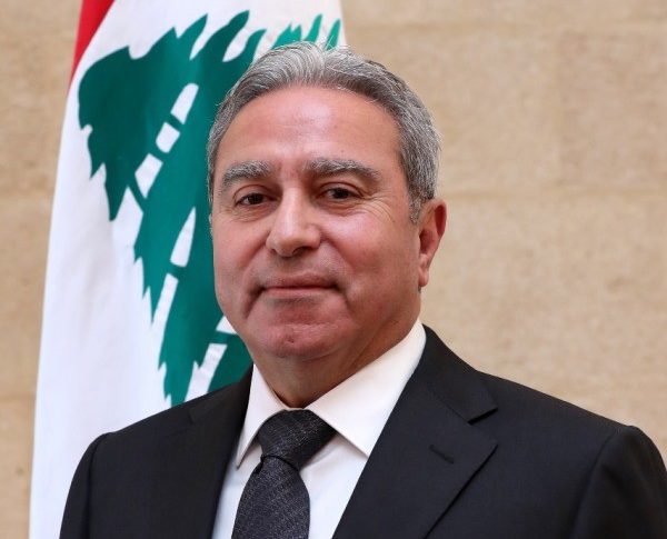المشرفية: مهما اشتدت الأزمات يبقى لبنان وطن الفرح والحياة