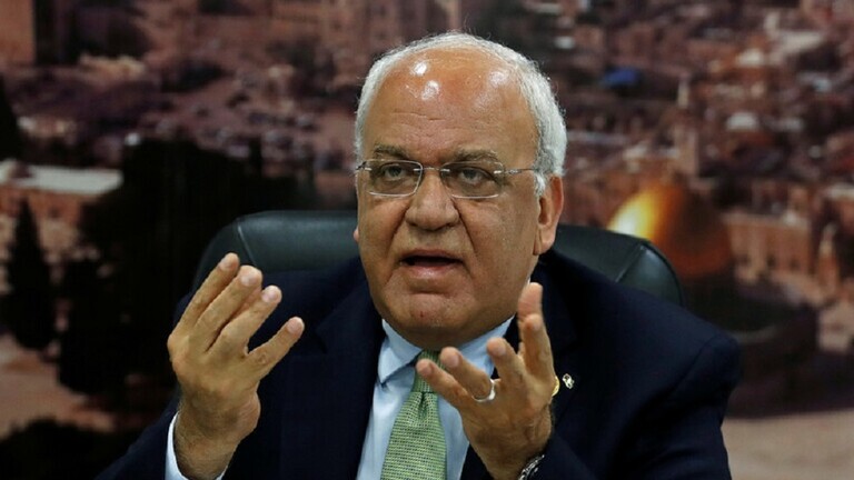 عريقات يطالب أمين عام الجامعة العربية بإدانة الاتفاق الإسرائيلي الإماراتي أو الاستقالة