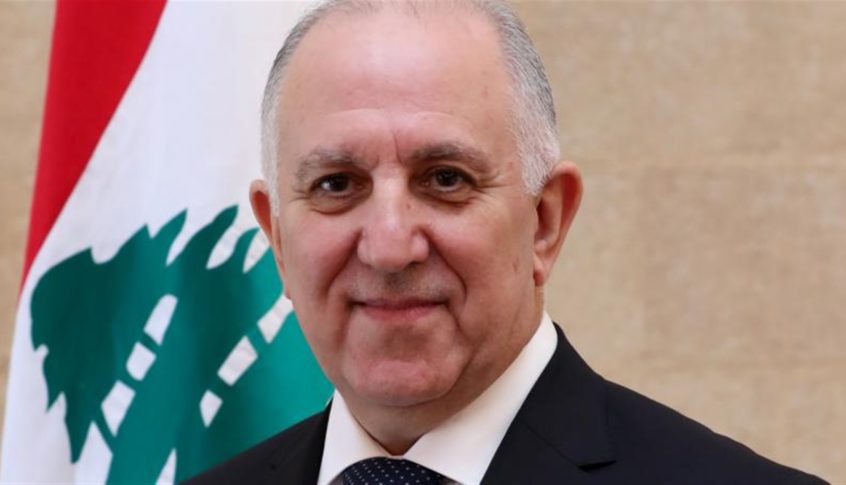 وزير الداخلية يعلن عن توقيف شخصين اعتديا على المعتصمين امام مجلس الجنوب