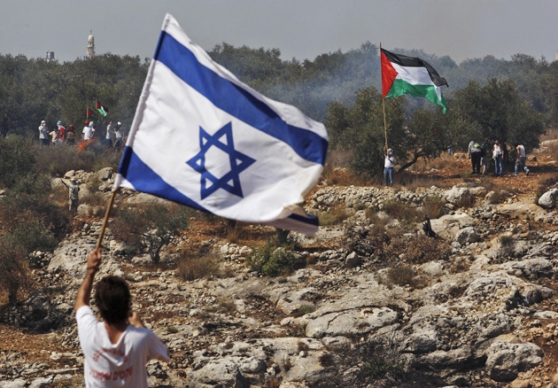 مصادر إسرائيلية: لن يتم الرد على إطلاق الصواريخ من جنوب لبنان