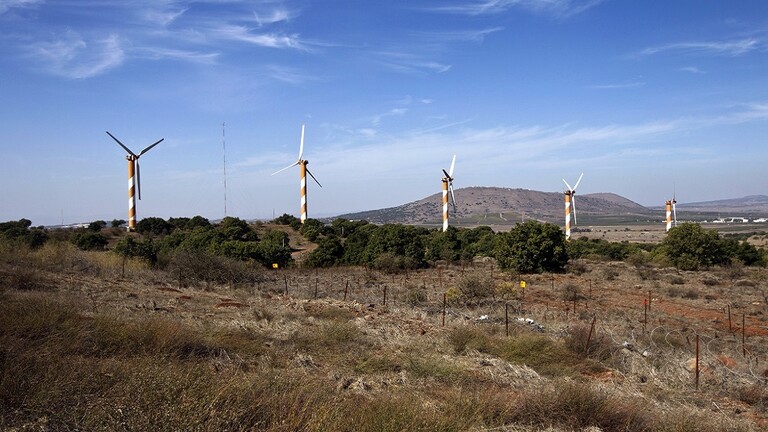 إعلام إسرائيلي: استهداف مستوطنة كتسرين بالجولان بـ 15 صاروخا