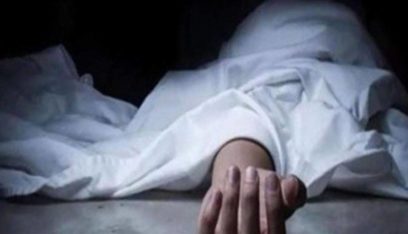 انتشال جثمان شهيد من تحت أنقاض المنزل المستهدف في حولا
