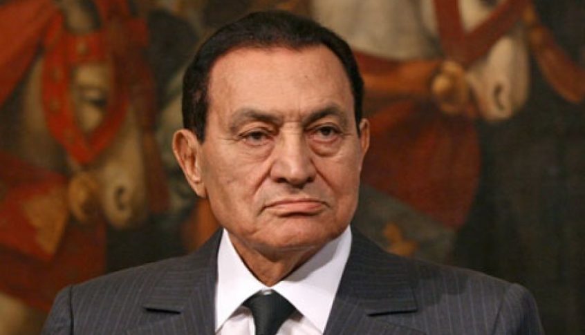 مصر.. جنازة عسكرية مرتقبة للرئيس الأسبق حسني مبارك