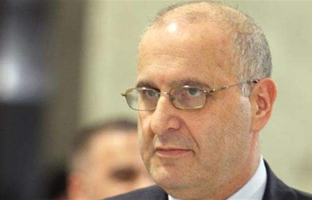 عراجي عرض مع الأبيض إمكانية إعادة فتح مستشفى بر الياس