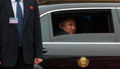 بالفيديو والصور: ظهور الزعيم الكوري الشمالي “كيم جونغ أون”!