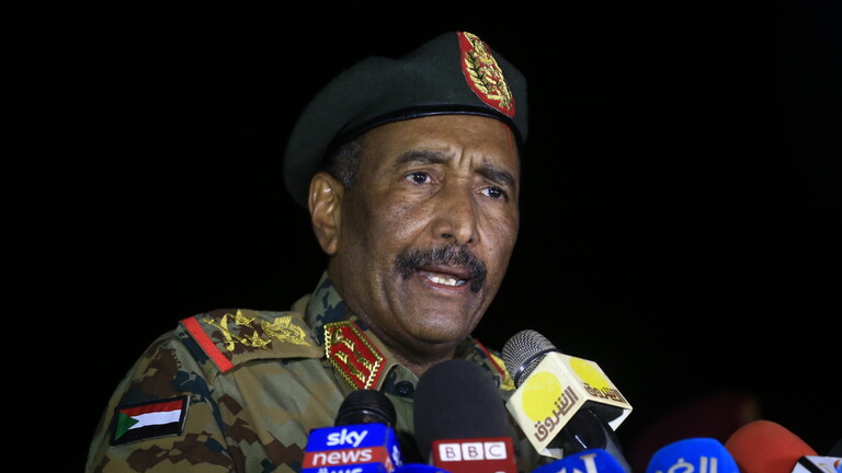 البرهان يصدر قراراً بسحب الجنسية السودانية من 13 ألف أجنبي