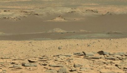 صورة حديثة تنذر بوجود حياة غريبة  على سطح المريخ!