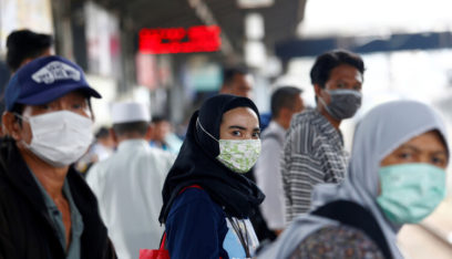 تسجيل 74 وفاة و2743 إصابة جديدة بفيروس “كورونا” في إندونيسيا