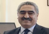 الرئيس عون يمنح الدكتور وليد عمار الوسام الصحي الذهبي
