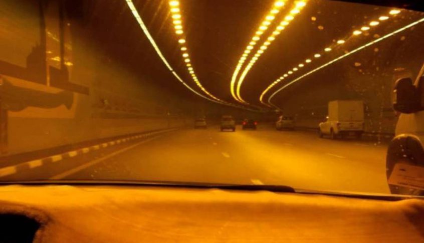 “التحكم المروري”: حركة المرور كثيفة من جسر الكوكودي باتجاه أنفاق المطار