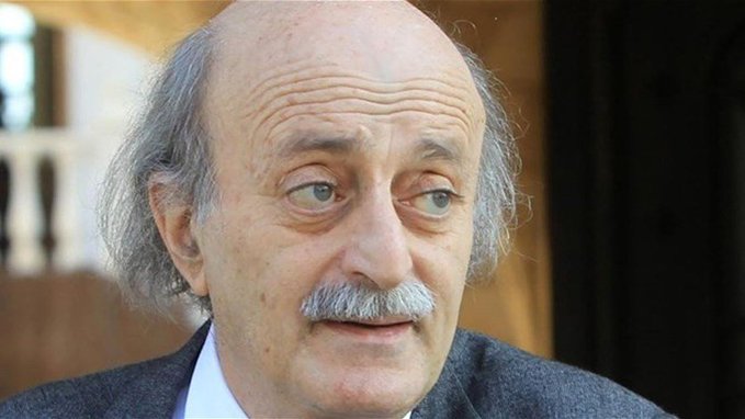 جنبلاط يتلقى إتصالًا من رئيس إقليم كردستان – العراق
